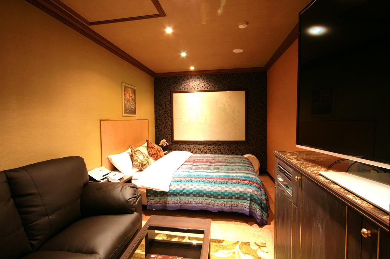 Sari Seki Inter (Adults Only) Hotel Kameyama Exterior photo